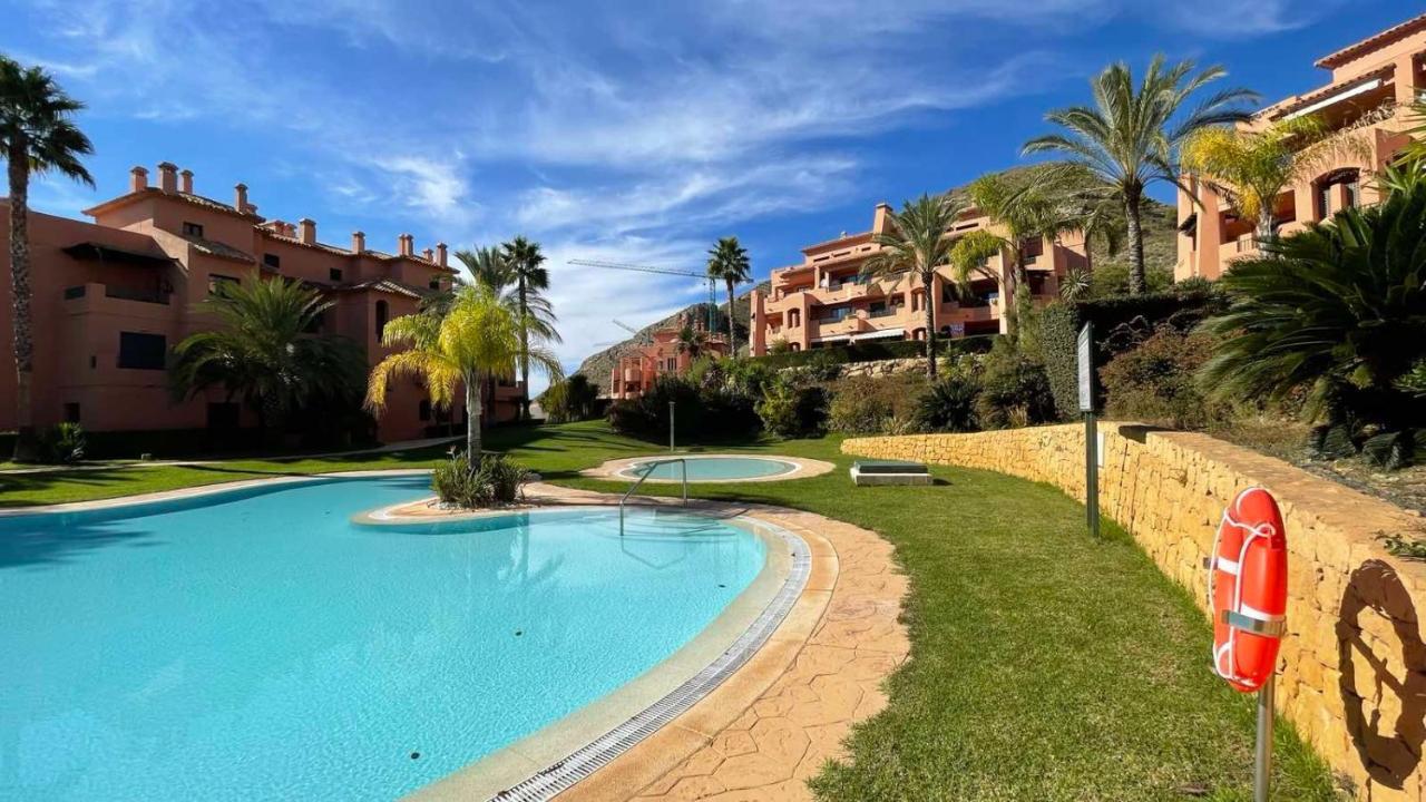 פינסטראט Luxyry Apartament Benidorm מראה חיצוני תמונה
