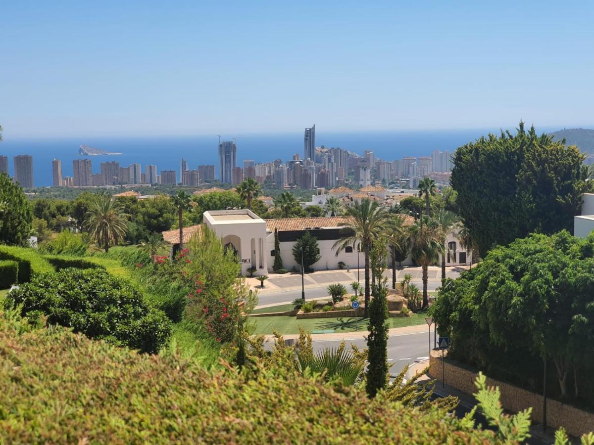 פינסטראט Luxyry Apartament Benidorm מראה חיצוני תמונה